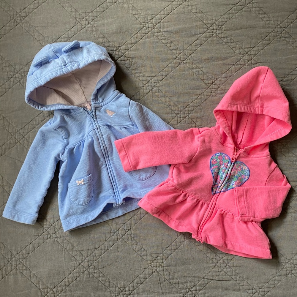 Carter’s Hoodie Jackets ✨$10 BUNDLE✨ Sz 6 months